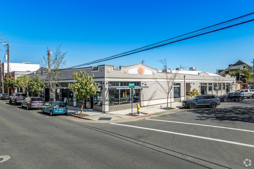509 Bush St, Woodland, CA à vendre - Photo principale – Image 1 sur 29