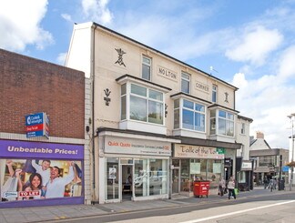Plus de détails pour 4-4a Nolton St, Bridgend - Local commercial à vendre