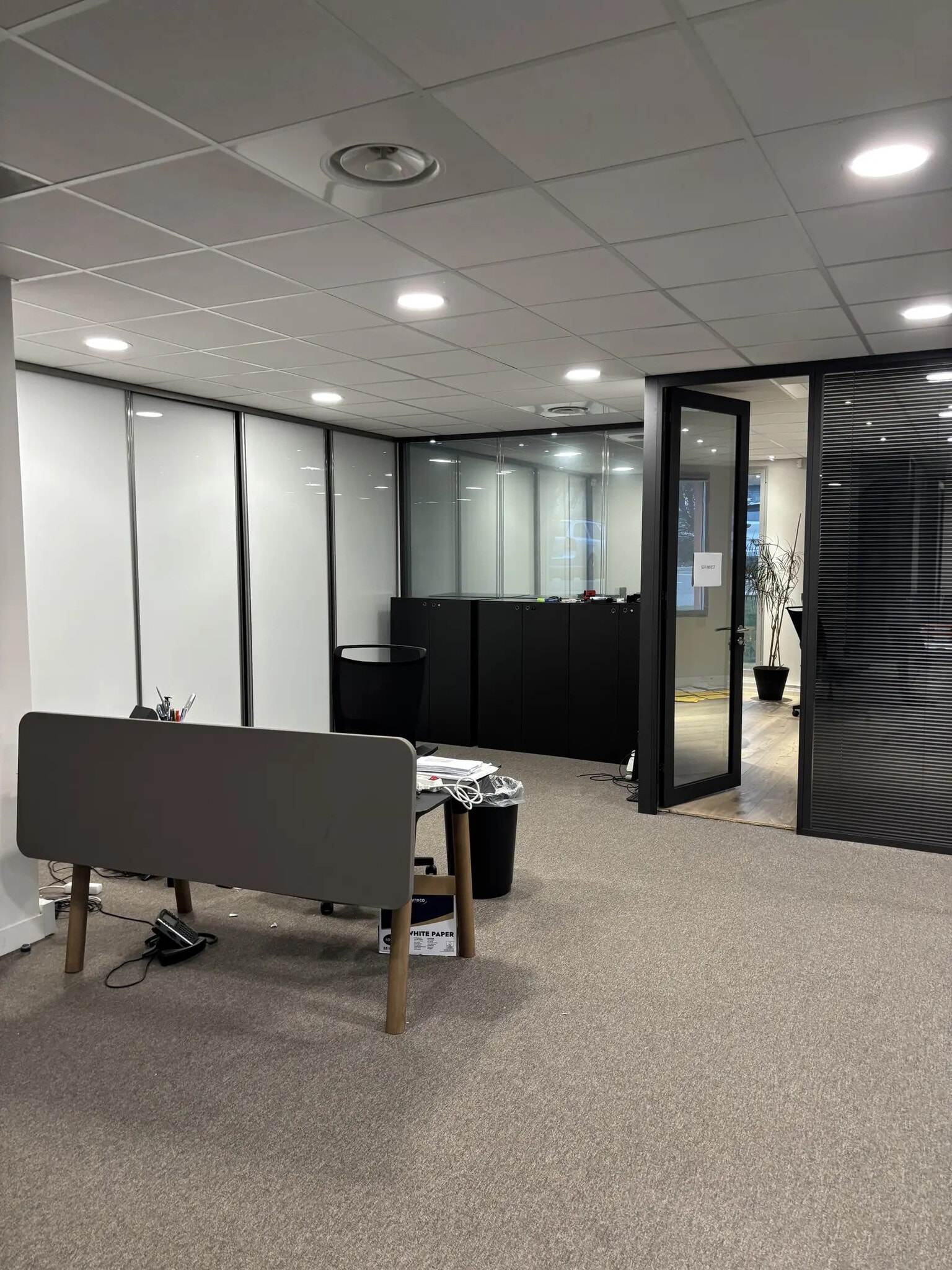 Bureau dans Aix-en-Provence à vendre Photo intérieure– Image 1 sur 5