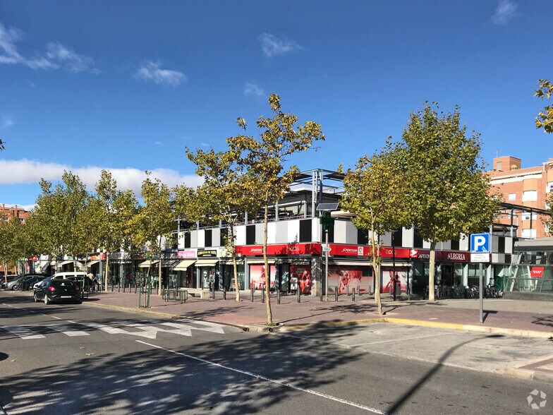 Calle de la Alegría, 4, Fuenlabrada, Madrid à louer - Photo de l’immeuble – Image 2 sur 2