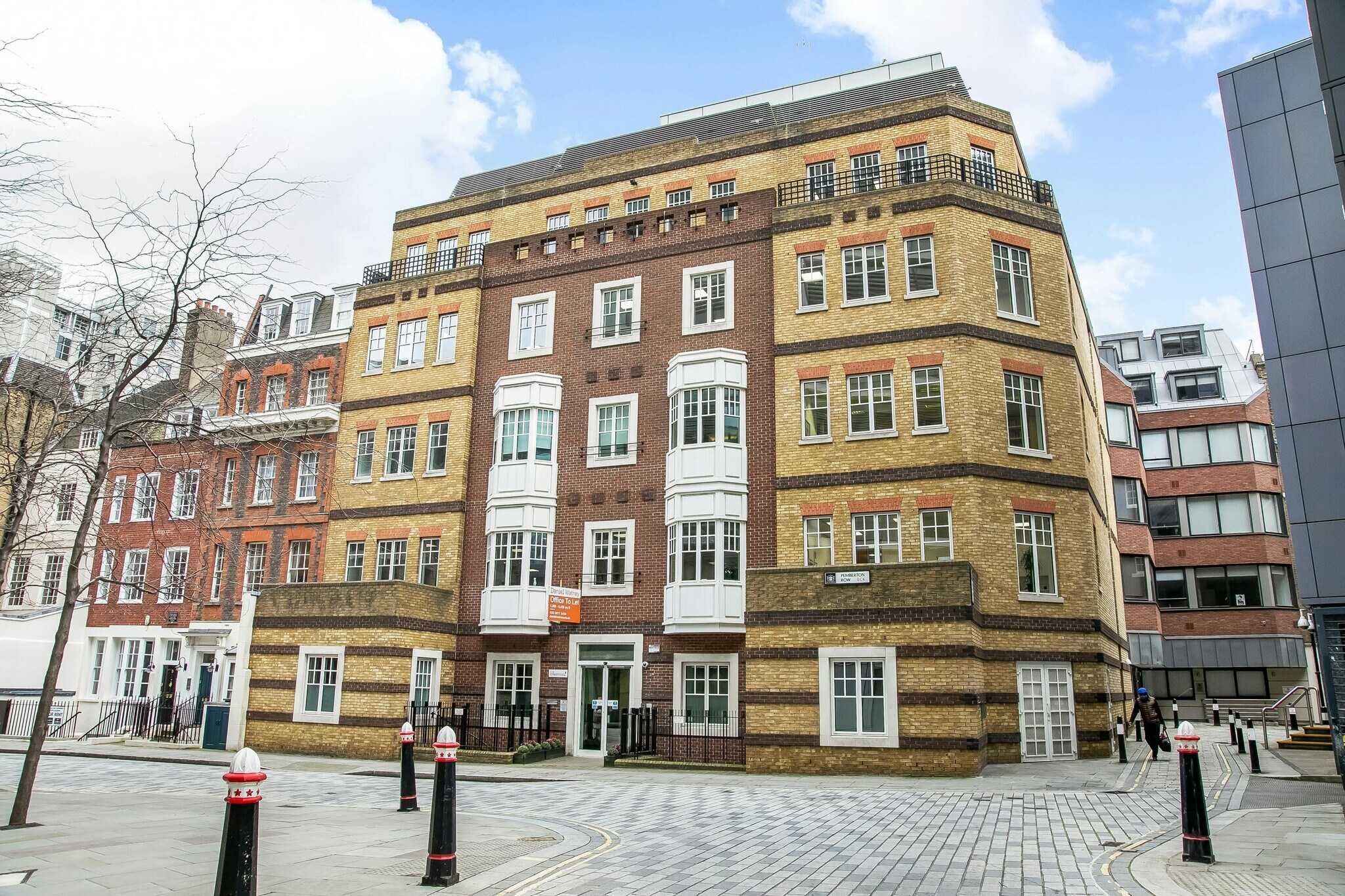 1-3 Pemberton Row, Londres à louer Photo de l’immeuble– Image 1 sur 7
