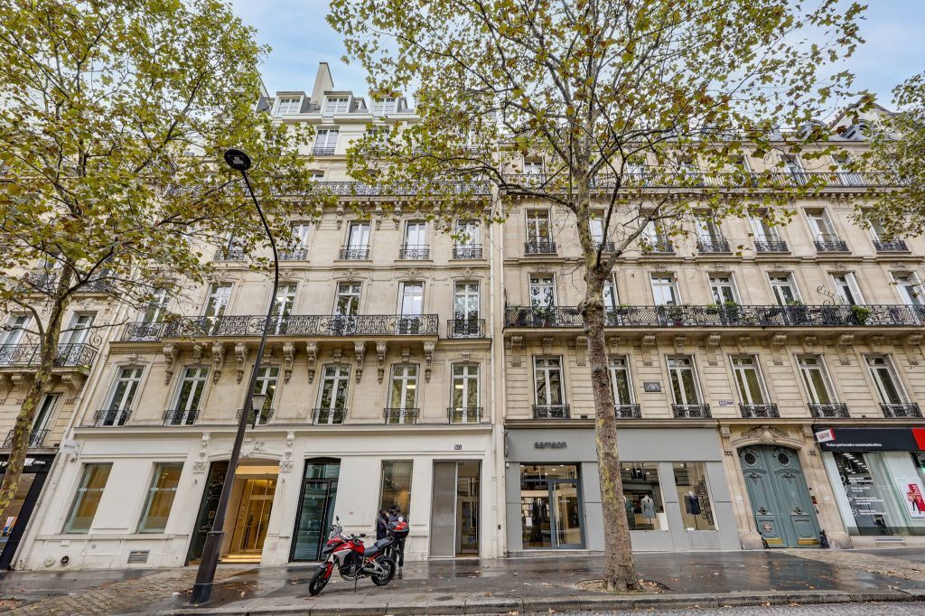 103 Boulevard Haussmann, Paris à louer Photo de l’immeuble– Image 1 sur 10