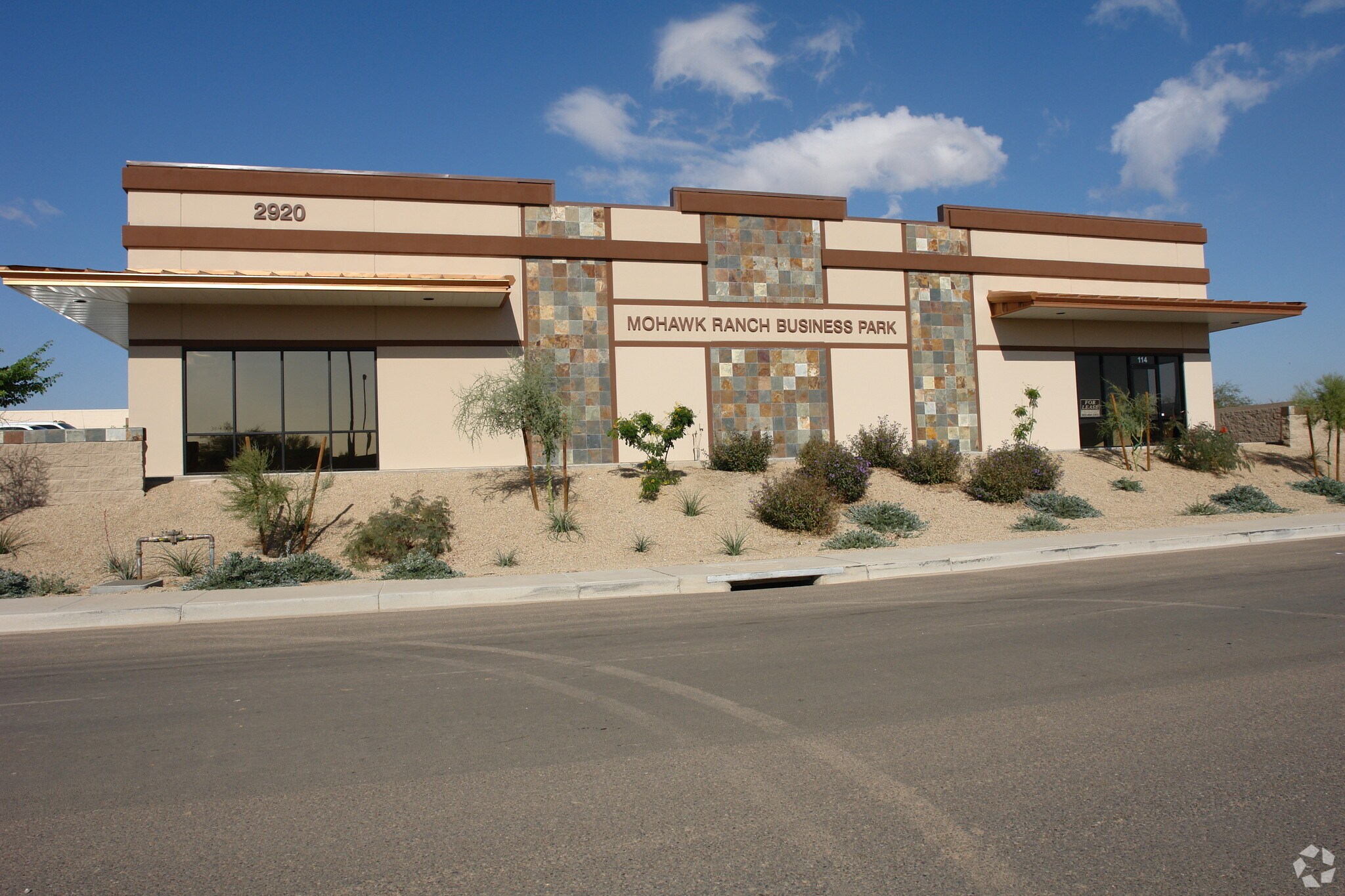 2920 E Mohawk Ln, Phoenix, AZ à vendre Photo principale– Image 1 sur 35