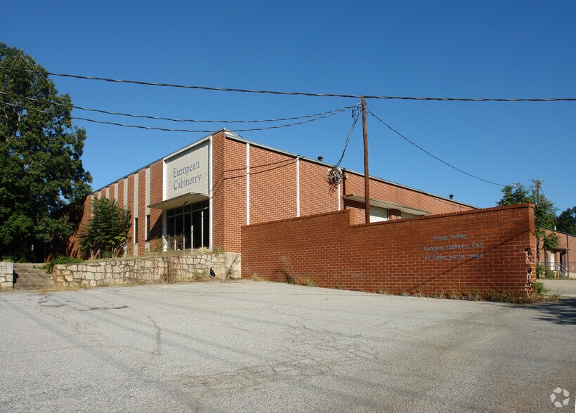 5094 Minola Dr, Lithonia, GA à louer - Photo principale – Image 1 sur 3
