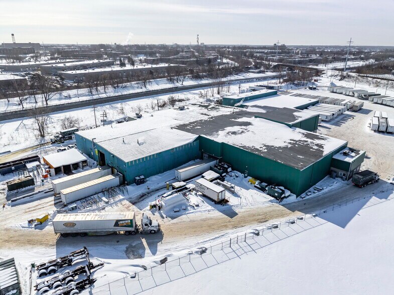 47-65 Saint-Joseph, Lachine, QC à vendre - Photo de l’immeuble – Image 2 sur 7