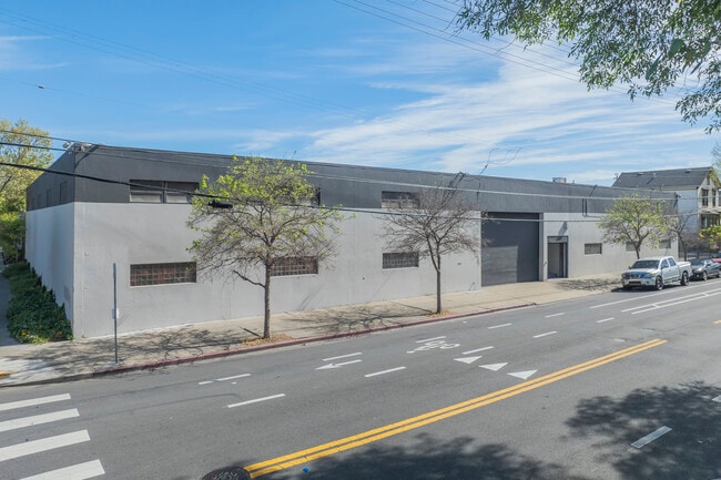 Plus de détails pour 1680 14th St, Oakland, CA - Industriel/Logistique à louer
