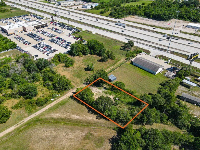 639 Bostick Ln, Brookshire, TX à vendre - Photo de l’immeuble – Image 3 sur 4