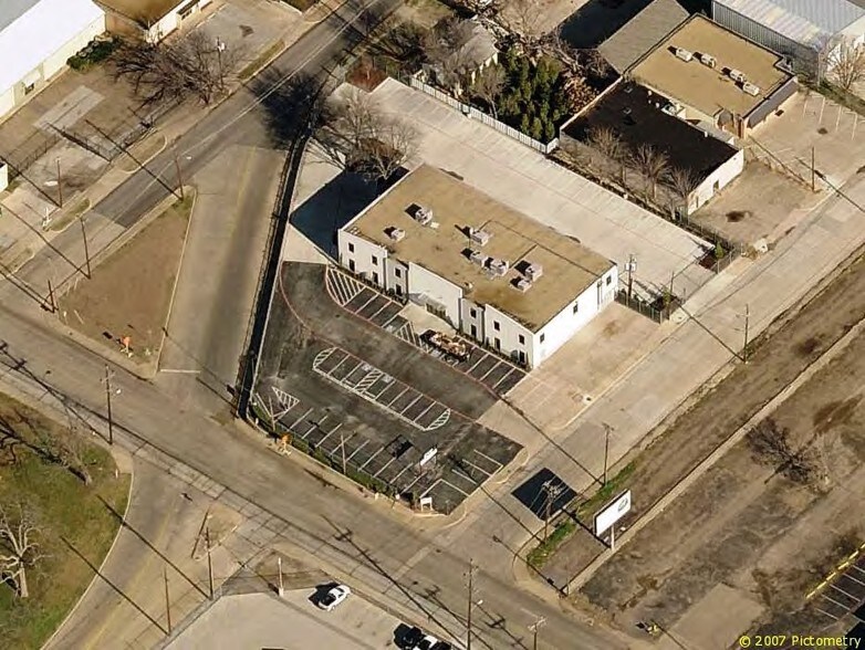 6200 Maple Ave, Dallas, TX à louer - Aérien – Image 3 sur 14