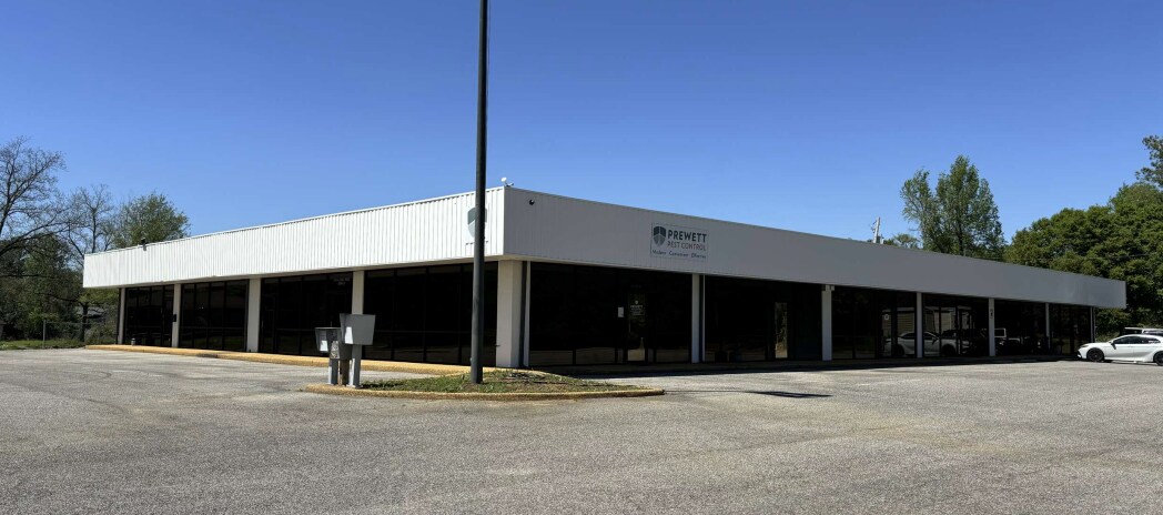 5120 E McFarland Blvd, Tuscaloosa, AL à louer Photo de l’immeuble– Image 1 sur 2