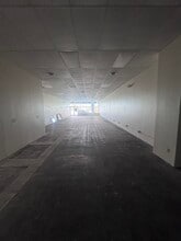 2000-2124 E Dorothy Ln, Kettering, OH à louer Photo intérieure– Image 2 sur 3