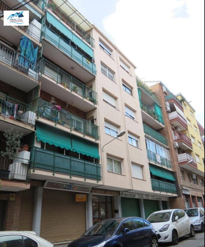 Immeuble residentiel dans Viladecans, Barcelona à vendre Photo de l’immeuble– Image 1 sur 2