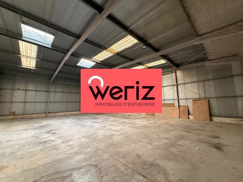 Industriel/Logistique dans Roquefort-la-Bédoule à louer - Photo de l’immeuble – Image 3 sur 11