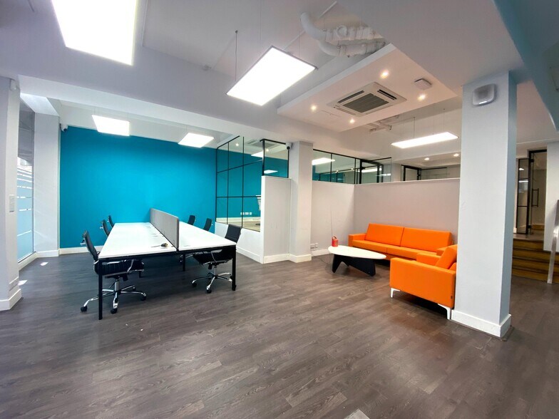 319-325 Euston Rd, Londres à louer - Photo de l’immeuble – Image 2 sur 6