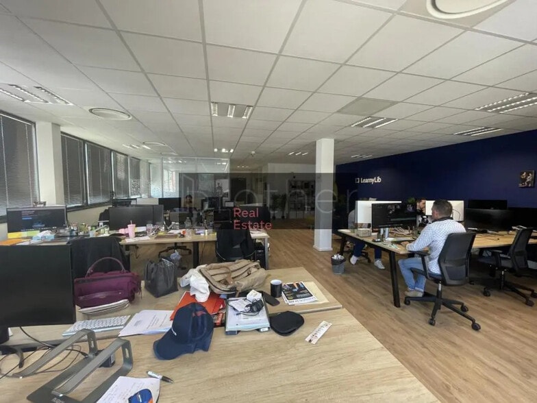 Bureau dans Pessac à louer - Photo de l’immeuble – Image 2 sur 5