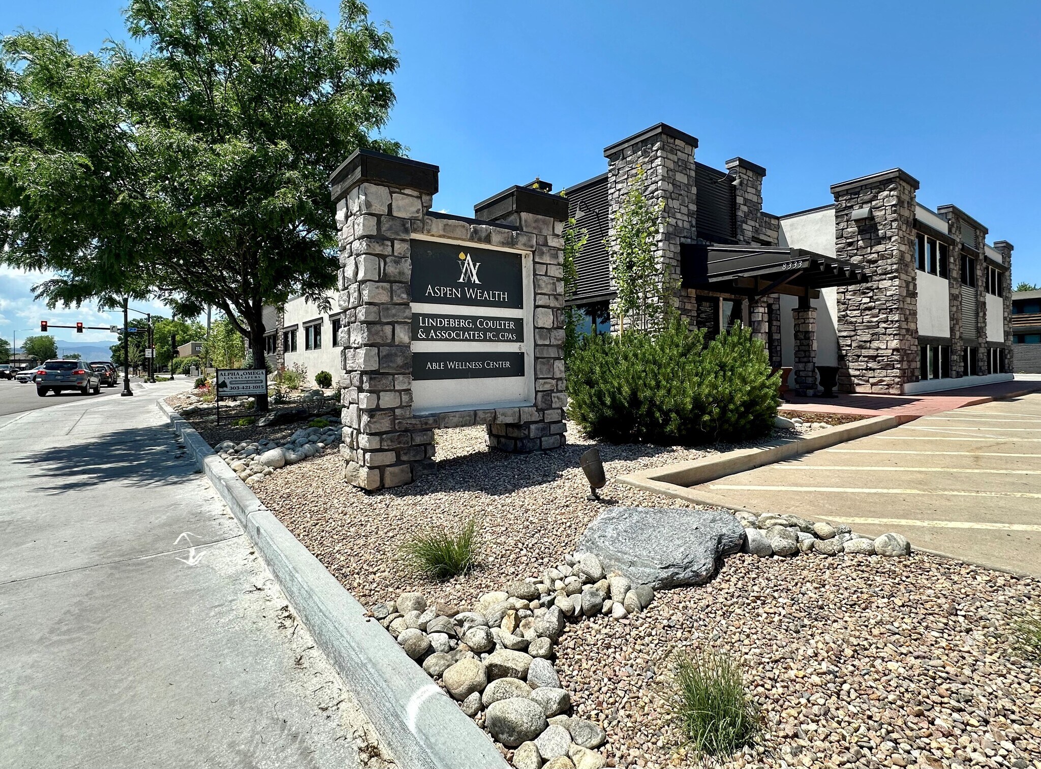 8333 Ralston Rd, Arvada, CO à louer Photo de l’immeuble– Image 1 sur 33