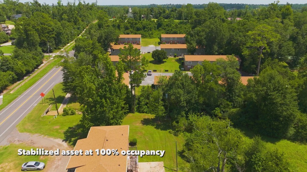 3034 Jefferson St, Marianna, FL à vendre - Vidéo sur l’annonce professionnelle – Image 1 sur 36
