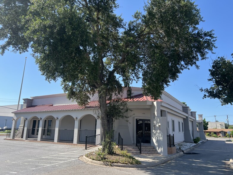 MP-1 1800 S Main St, Mc Allen, TX à louer - Photo de l’immeuble – Image 3 sur 5