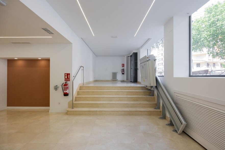 Calle Marqués de Urquijo, 11, Madrid, Madrid à louer - Photo intérieure – Image 3 sur 8