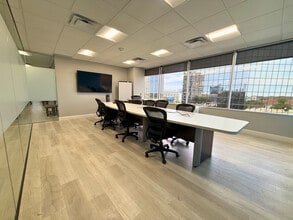 14110 N Dallas Pky, Dallas, TX à louer Photo intérieure– Image 2 sur 6