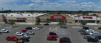 Plus de détails pour 3410-3440 4th St, Mason City, IA - Local commercial à louer