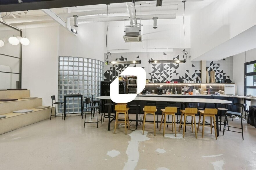 Bureau dans Boulogne-Billancourt à vendre - Photo intérieure – Image 2 sur 13
