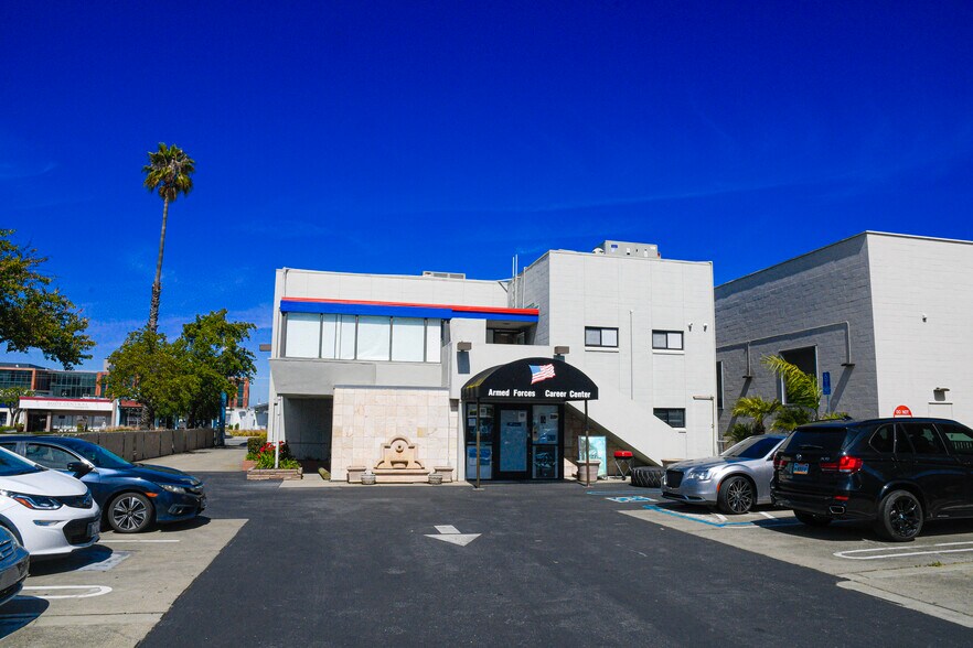 2850 S El Camino Real, San Mateo, CA à vendre - Photo de l’immeuble – Image 2 sur 8