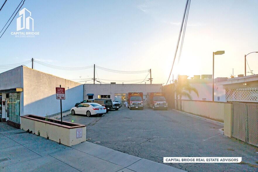 431 E Hillcrest Blvd, Inglewood, CA à vendre - Photo de l’immeuble – Image 3 sur 6