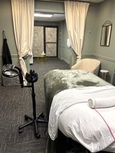 1242 West Chester Pike, West Chester, PA à louer Photo intérieure– Image 1 sur 4