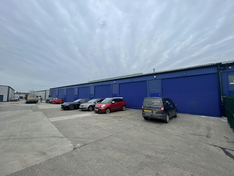 Askern Rd, Doncaster à louer - Photo de l’immeuble – Image 2 sur 12