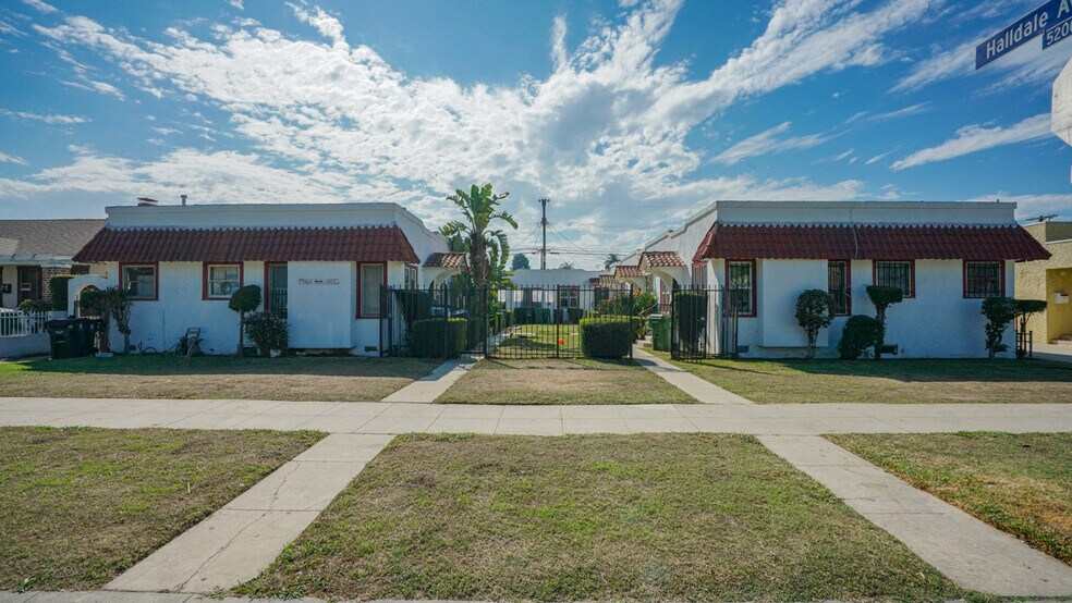 1462 W 53rd St, Los Angeles, CA à vendre - Photo de l’immeuble – Image 2 sur 39