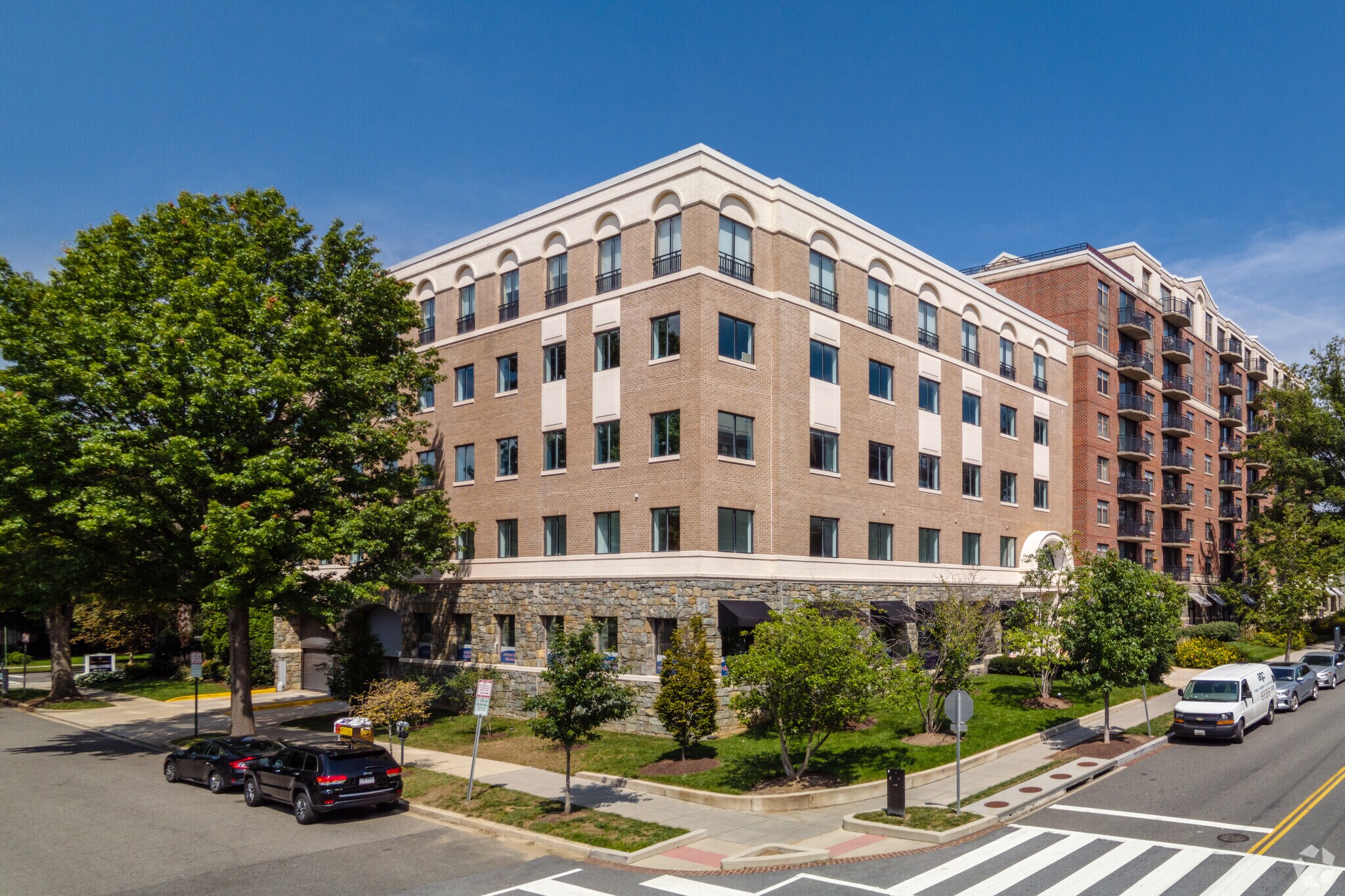3400 Idaho Ave NW, Washington, DC à louer Photo principale– Image 1 sur 6