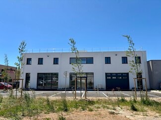 Plus de détails pour 336 Chem. du Chevalier, Saint-Maximin-la-Sainte-Baume - Santé à vendre
