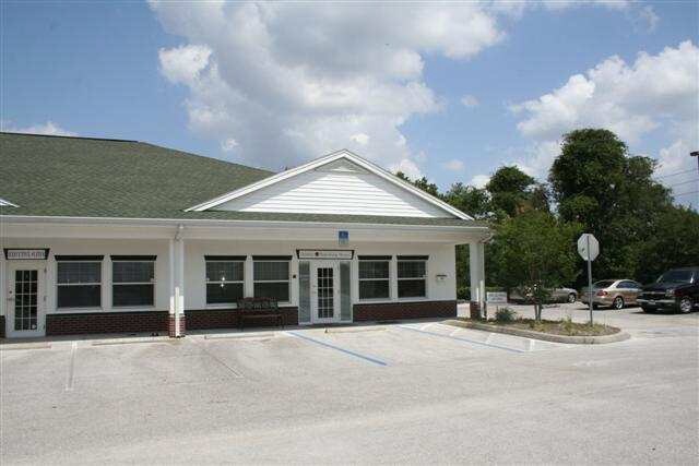 2625 Keystone Rd, Tarpon Springs, FL à louer - Photo de l’immeuble – Image 3 sur 10
