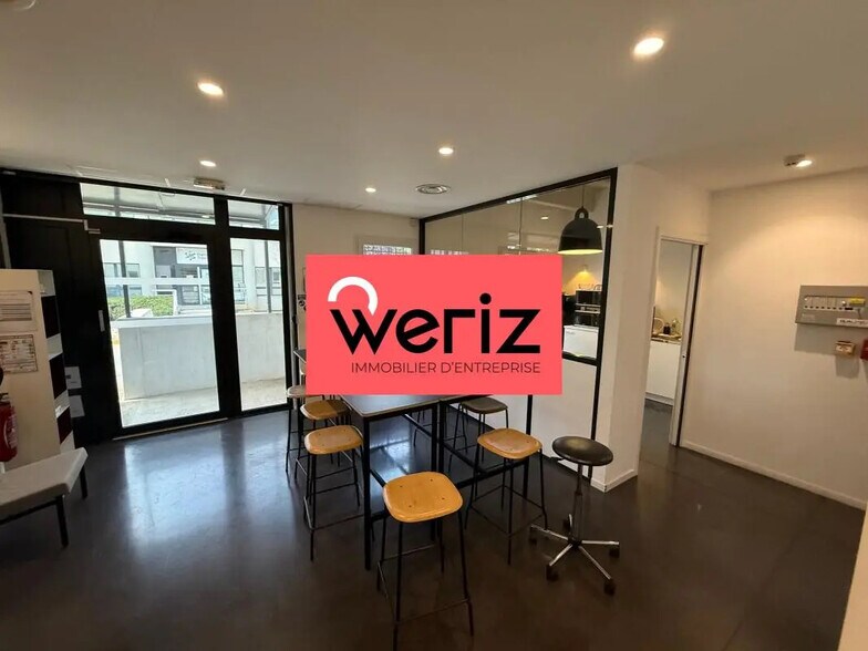 Industriel/Logistique dans Vitrolles à vendre - Photo intérieure – Image 3 sur 11