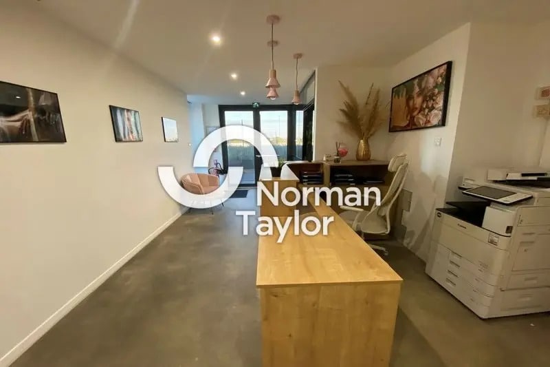 Bureau dans Mauguio à vendre Photo intérieure– Image 1 sur 11