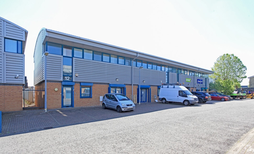 Oliver Rd, Londres à vendre - Photo principale – Image 1 sur 22