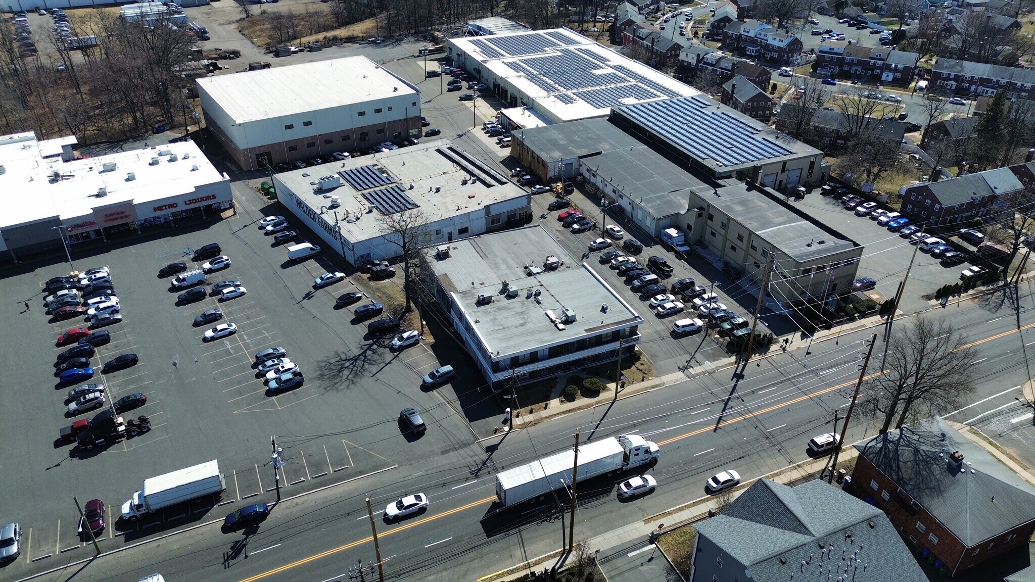1203 W St Georges Ave, Linden, NJ à louer Photo de l’immeuble– Image 1 sur 9