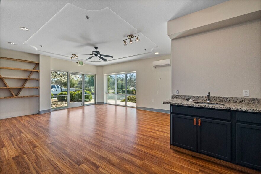 18851 Microtronics Way, Sonora, CA à vendre - Photo de l’immeuble – Image 3 sur 23