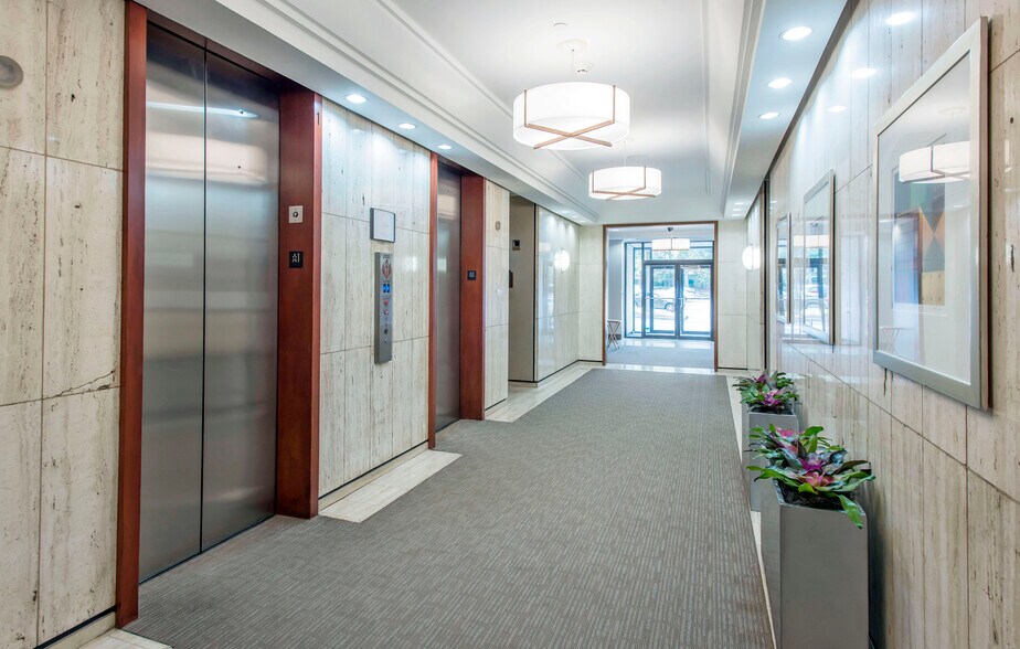 41 Perimeter Ctr E, Atlanta, GA à louer - Hall d’entrée – Image 3 sur 5