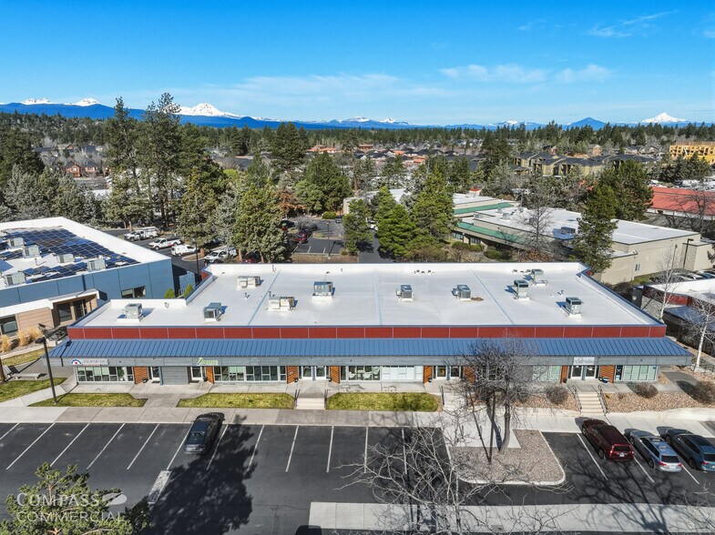 20340-20370 Empire Ave, Bend, OR à louer - Photo de l’immeuble – Image 2 sur 18