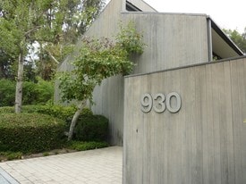 Building 1 [SUITE 1] - Bureau