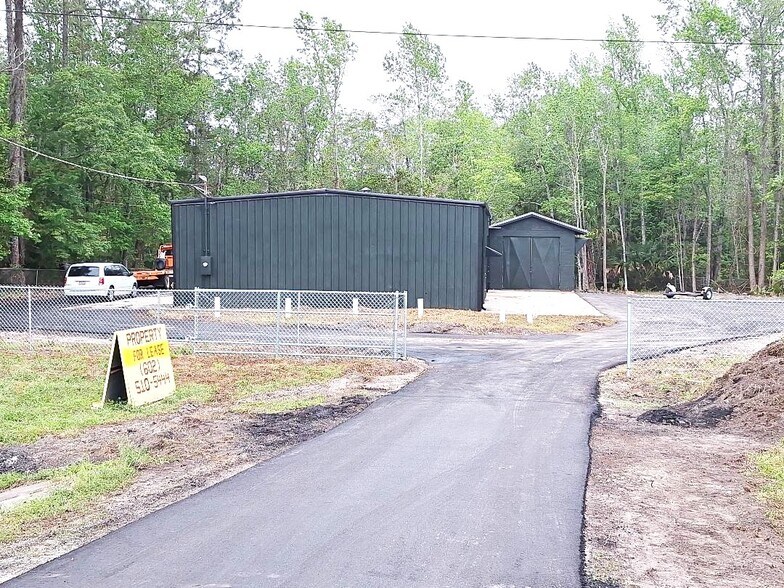 1024 FL-19 N, Palatka, FL à louer - Photo de l’immeuble – Image 3 sur 24