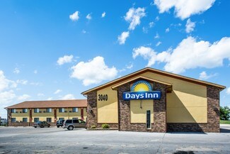 Plus de détails pour 3040 5th Ave S, Fort Dodge, IA - Hôtellerie à vendre