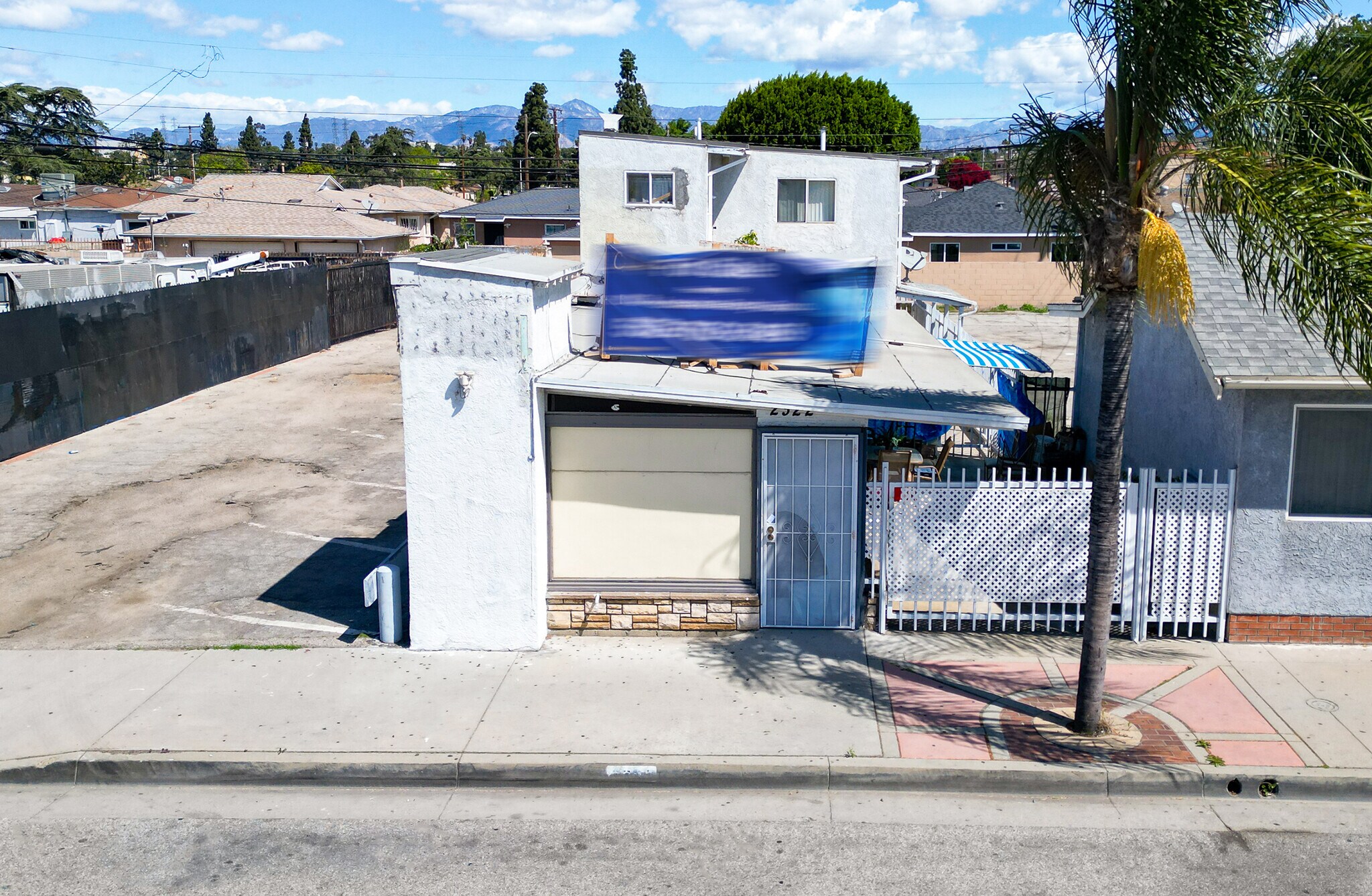 2322 W Whittier Blvd, Montebello, CA à vendre Photo de l’immeuble– Image 1 sur 6