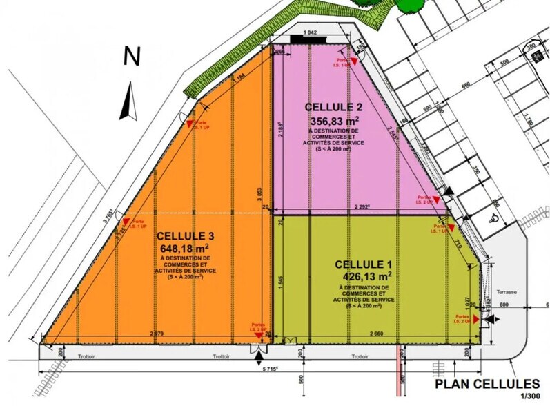 2141 Route Des Platanes, Merville à louer - Photo de l’immeuble – Image 3 sur 6