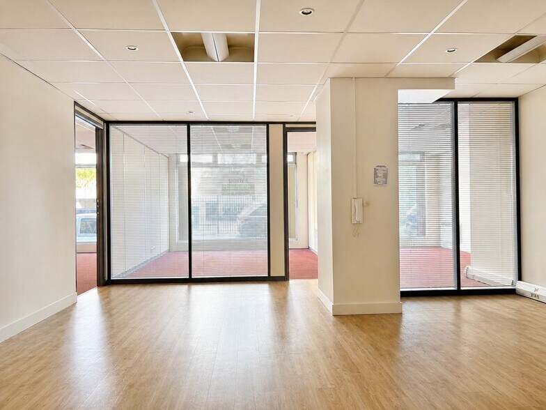 10 Rue Rosenwald, Paris à vendre - Photo intérieure – Image 2 sur 7