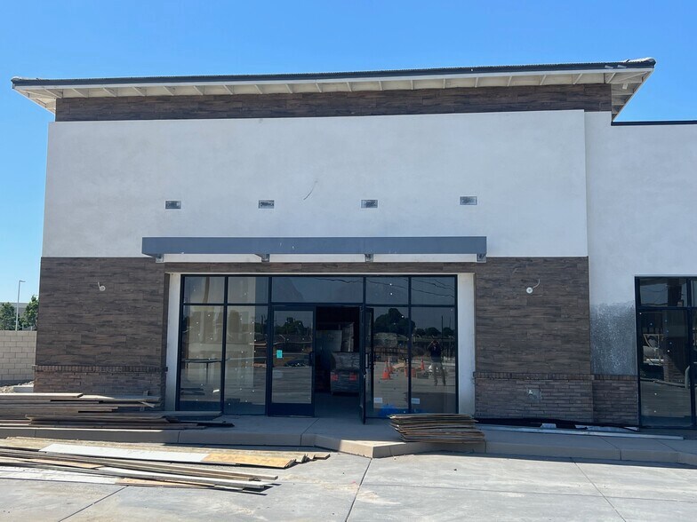 15191 Central Ave, Chino, CA à louer - Photo de l’immeuble – Image 1 sur 6