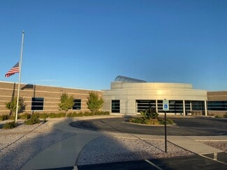 Plus de détails pour N17W24340 Riverwood Dr, Waukesha, WI - Bureau à louer
