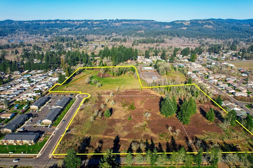 3217 Main St, Sweet Home, OR à vendre - Photo principale – Image 1 sur 13