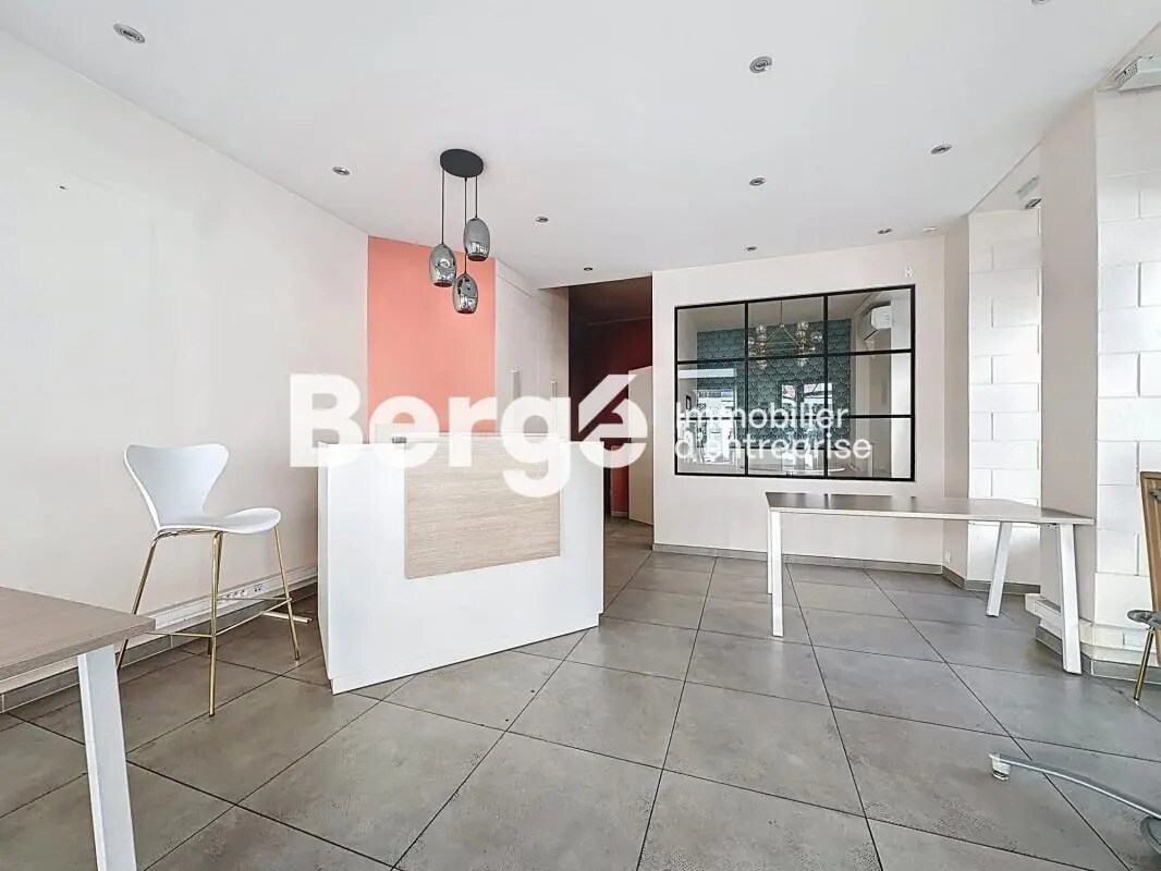 Local commercial dans Vallauris à louer Photo intérieure– Image 1 sur 5